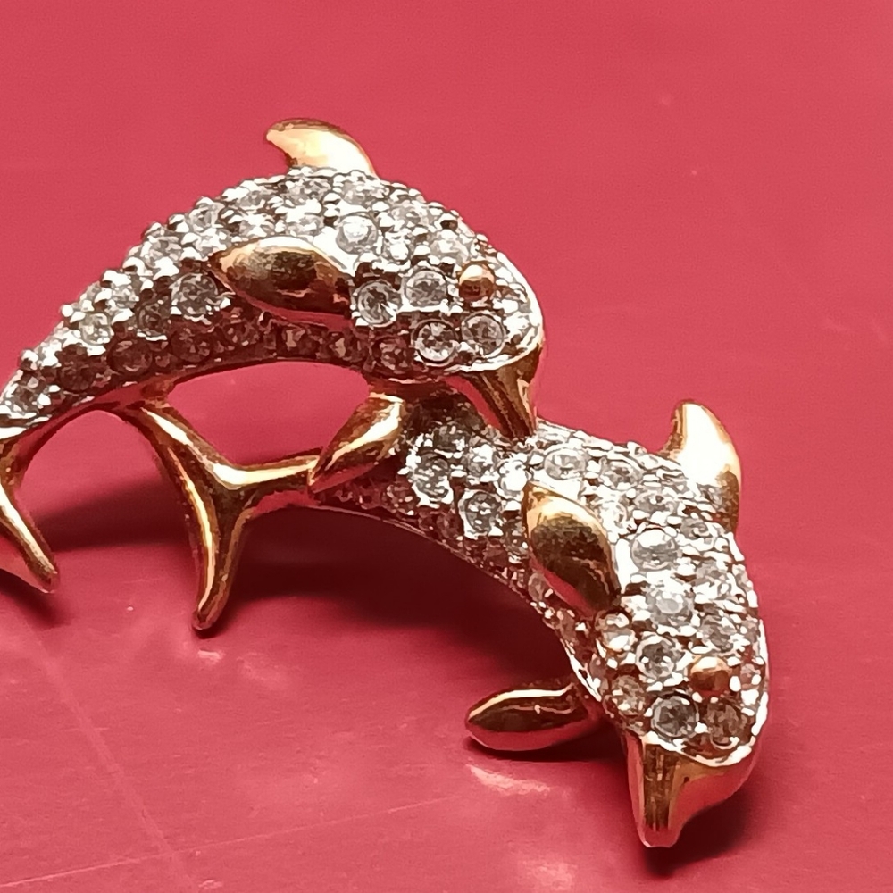 Swarovski dolphin pin